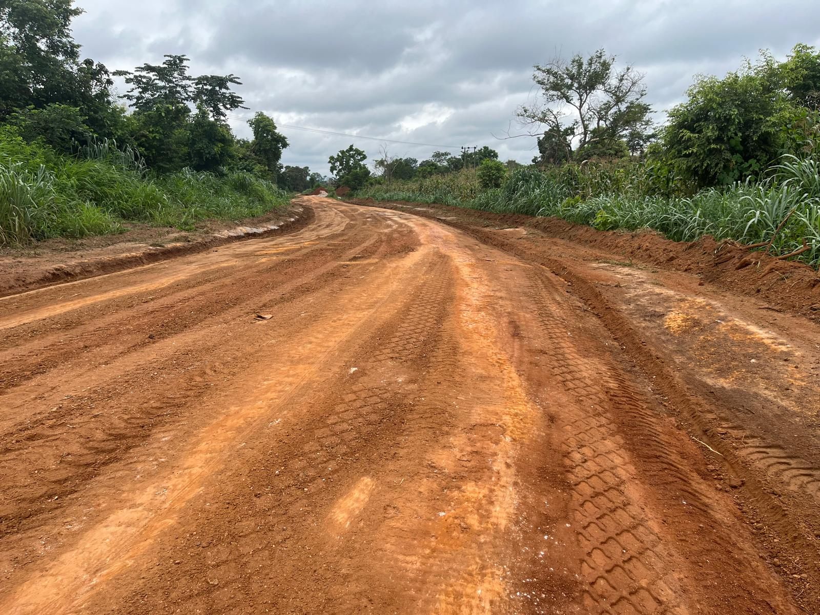 Laterite road formation